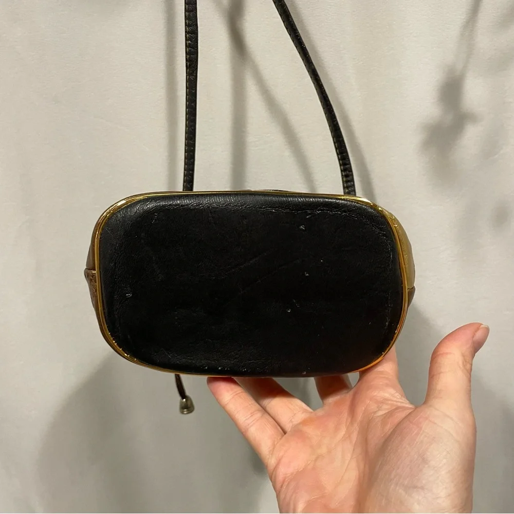 Vintage 70’s-80’s festival mini leather metallic bucket bag crossbody pochette